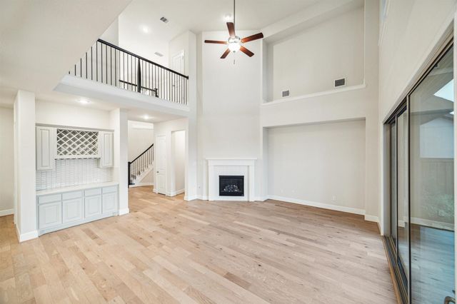 13803 Dorado Pointe Drive, Cypress, TX 77433