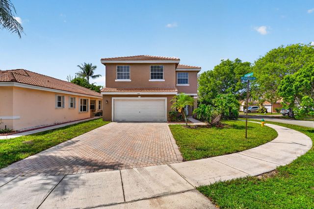 7962 N Silverado Circle, Hollywood, FL 33024
