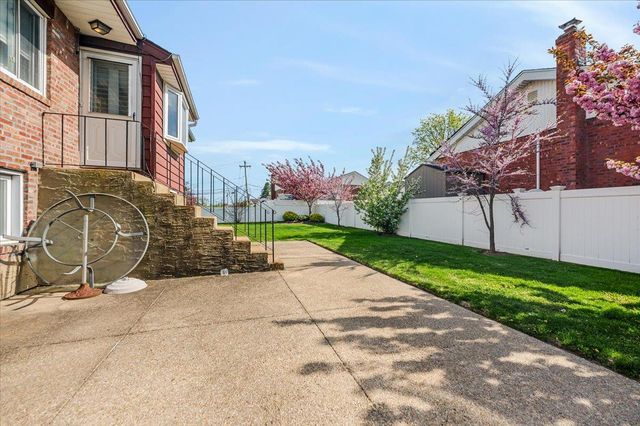 3208 Grand Boulevard, Baldwin Harbor, NY 11510