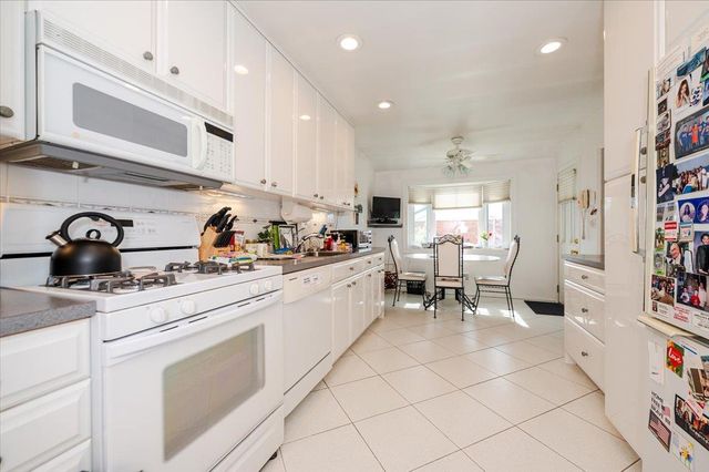 3208 Grand Boulevard, Baldwin Harbor, NY 11510