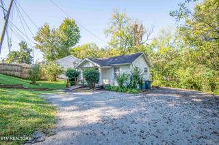 705 W Inskip, Knoxville, TN 37912