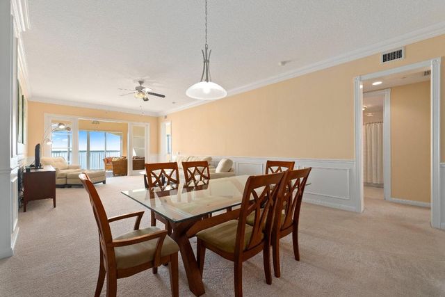 22 Harbour Isle Drive W Ph02, Hutchinson Island, FL 34949