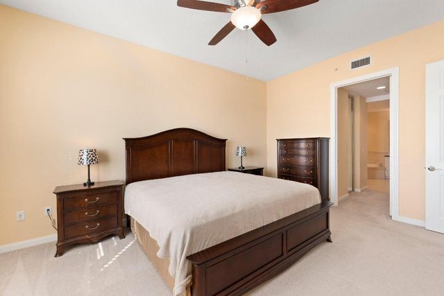 22 Harbour Isle Drive W Ph02, Hutchinson Island, FL 34949