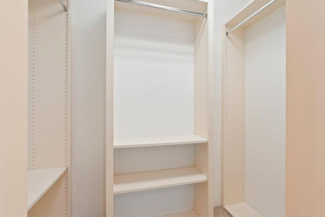 22 Harbour Isle Drive W Ph02, Hutchinson Island, FL 34949