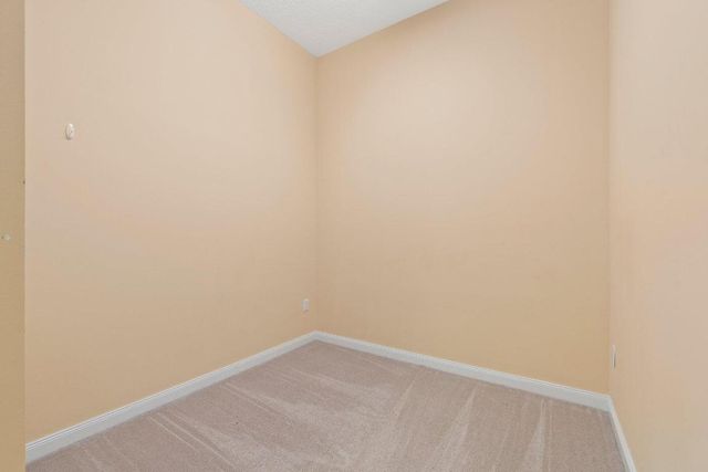 22 Harbour Isle Drive W Ph02, Hutchinson Island, FL 34949