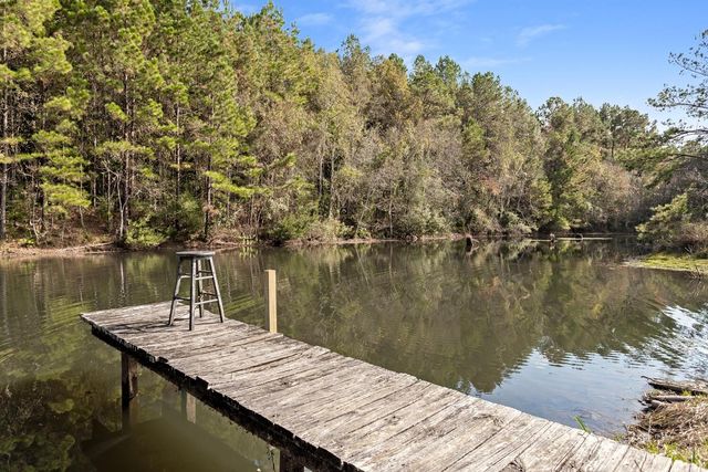 19555 S Fm 92, Fred, TX 77616