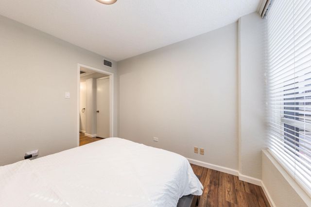 1212 Guadalupe ST 301, Austin, TX 78701