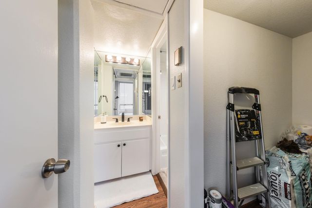 1212 Guadalupe ST 301, Austin, TX 78701