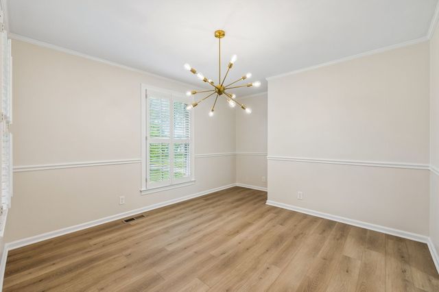 281 Lake Terrace Dr, Hendersonville, TN 37075