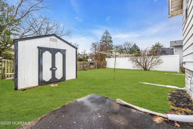 7 Leonardine Avenue, South River, NJ 08882