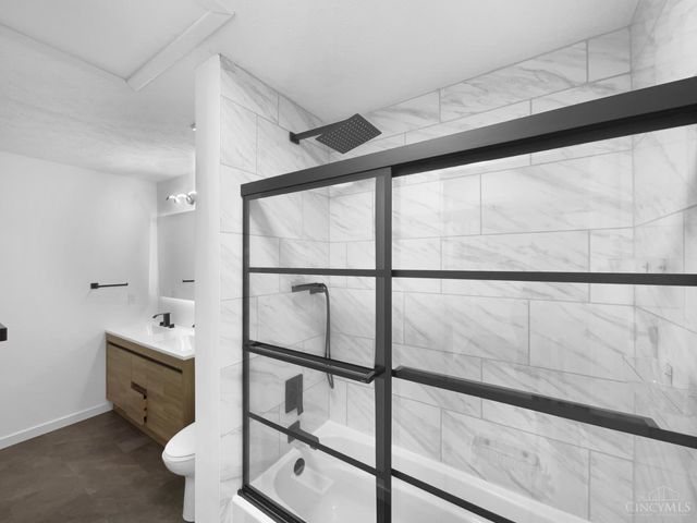 9432 Deer Walk Court, West Chester, OH 45069