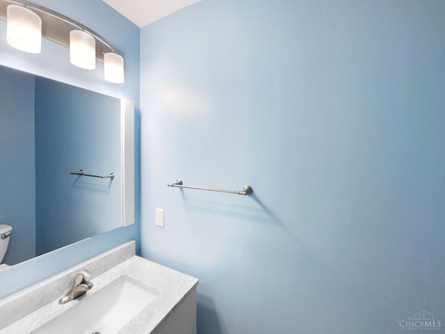 9432 Deer Walk Court, West Chester, OH 45069