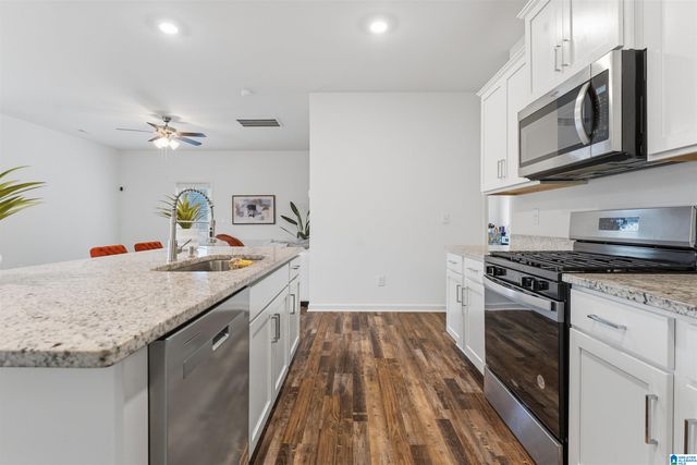 2009 EATON PLACE, Chelsea, AL 35043