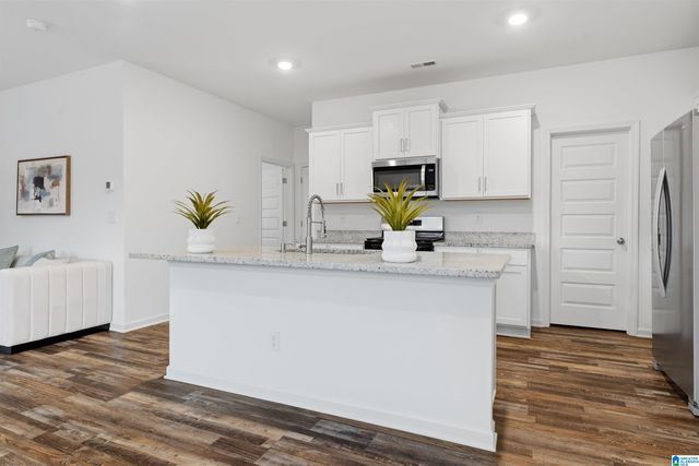 2009 EATON PLACE, Chelsea, AL 35043