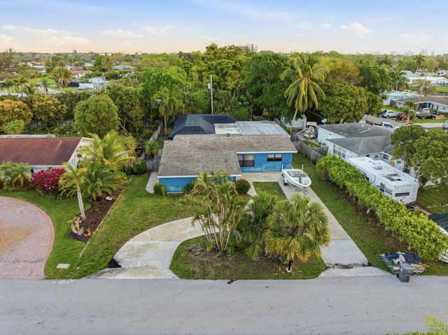 2591 Myrica Road, West Palm Beach, FL 33406