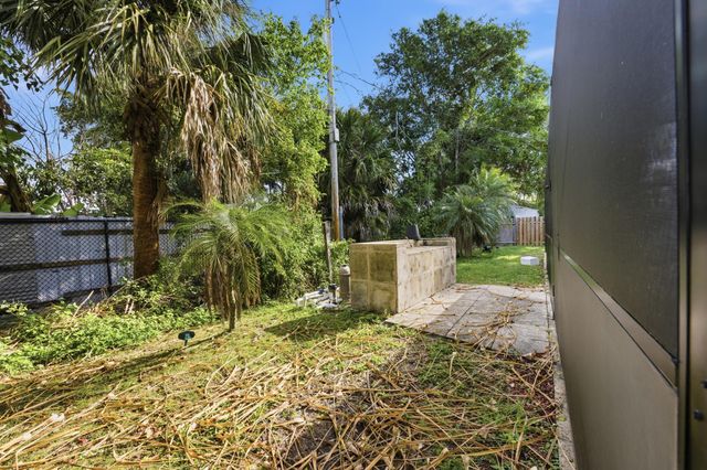 2591 Myrica Road, West Palm Beach, FL 33406