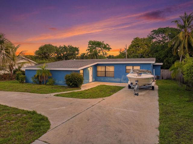 2591 Myrica Road, West Palm Beach, FL 33406