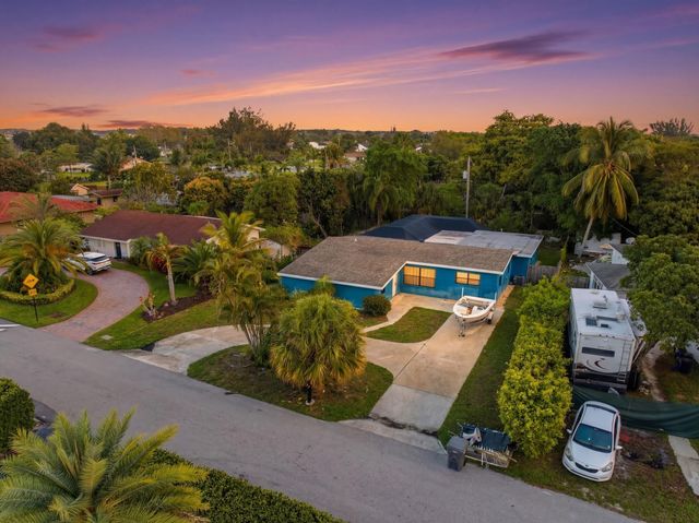 2591 Myrica Road, West Palm Beach, FL 33406