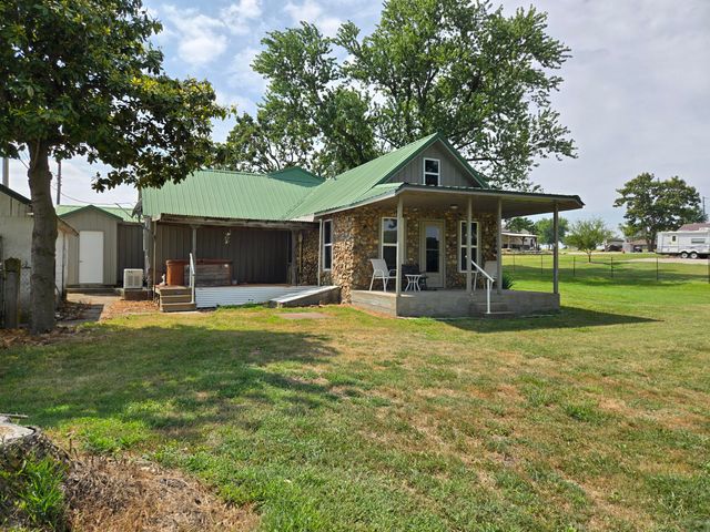 22965 Lawrence 1210, Aurora, MO 65605