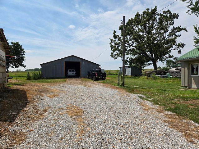 22965 Lawrence 1210, Aurora, MO 65605