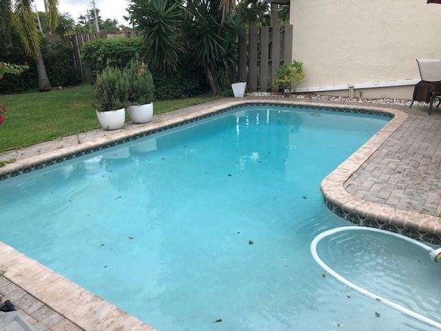 552 E Deer Creek Wildwood Ln Lane E, Deerfield Beach, FL 33442