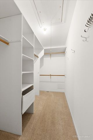 1095 Devonshire Avenue, Naperville, IL 60540