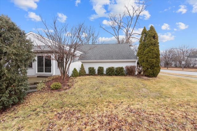 1095 Devonshire Avenue, Naperville, IL 60540