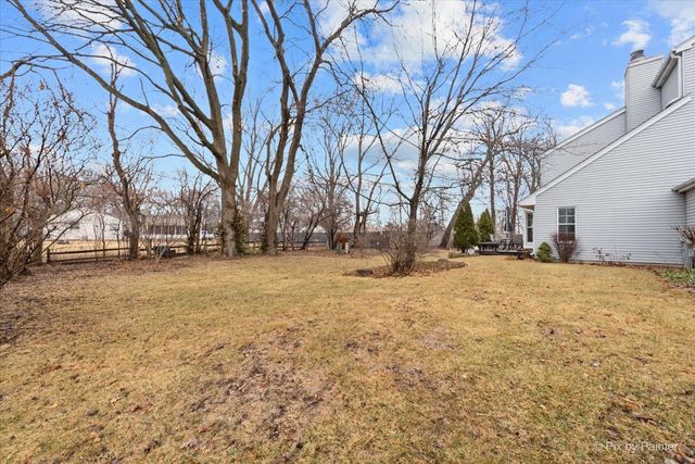 1095 Devonshire Avenue, Naperville, IL 60540