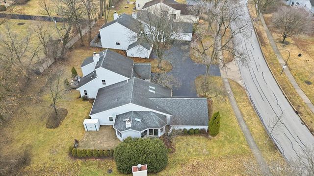 1095 Devonshire Avenue, Naperville, IL 60540