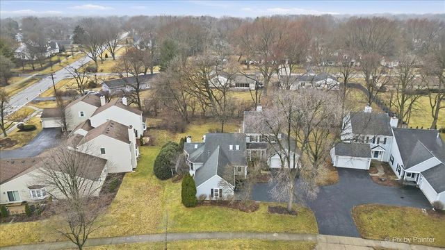 1095 Devonshire Avenue, Naperville, IL 60540