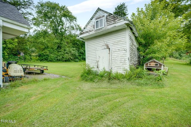 1508 Goshen Valley Road, Church Hill, TN 37642