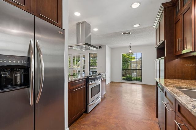 13338 LAKE GEORGE LANE, Tampa, FL 33618