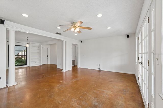 13338 LAKE GEORGE LANE, Tampa, FL 33618