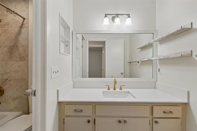 13338 LAKE GEORGE LANE, Tampa, FL 33618