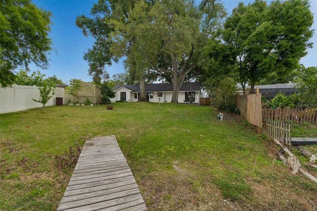 13338 LAKE GEORGE LANE, Tampa, FL 33618