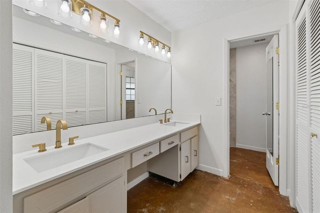 13338 LAKE GEORGE LANE, Tampa, FL 33618