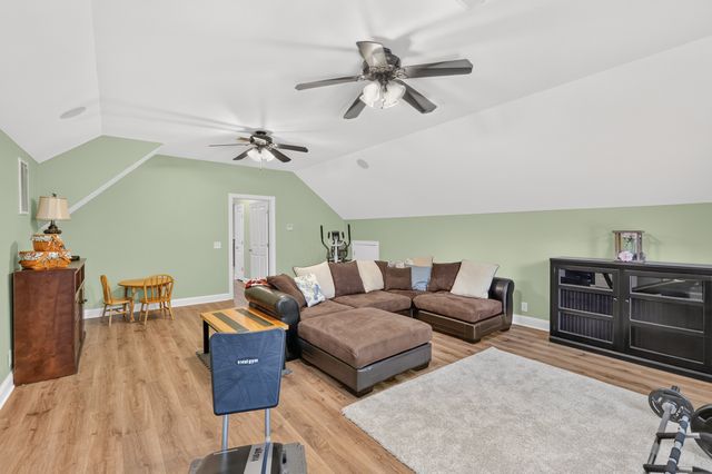 306 Quarry Rd, Mount Juliet, TN 37122