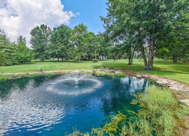 306 Quarry Rd, Mount Juliet, TN 37122