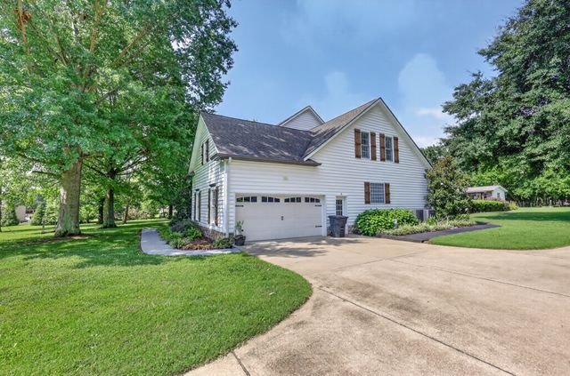 306 Quarry Rd, Mount Juliet, TN 37122