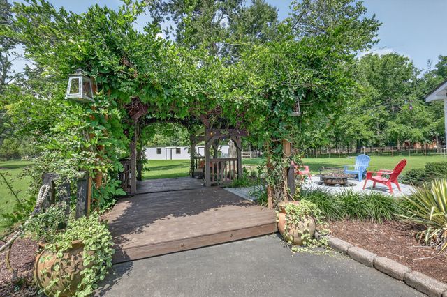 306 Quarry Rd, Mount Juliet, TN 37122