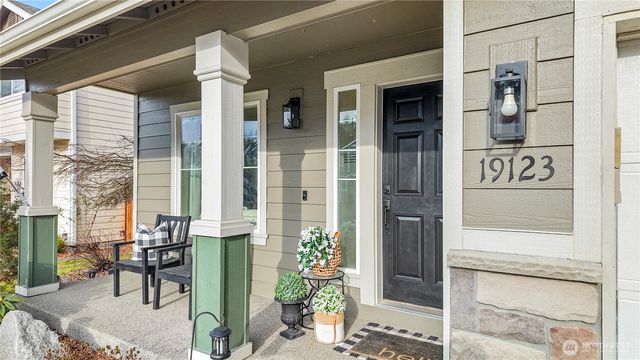 19123 205th Street E, Orting, WA 98360