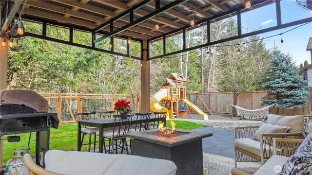 19123 205th Street E, Orting, WA 98360