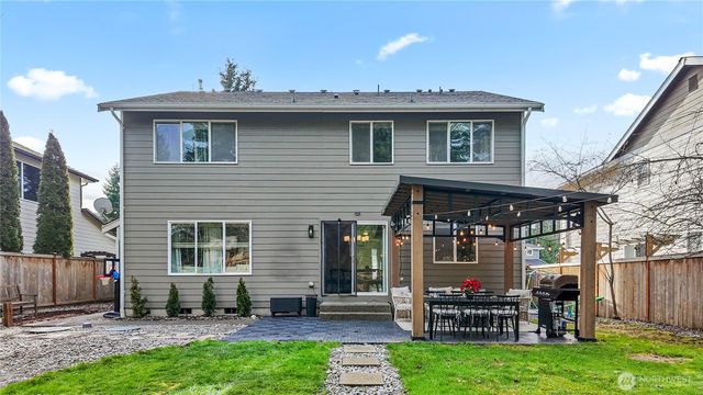 19123 205th Street E, Orting, WA 98360