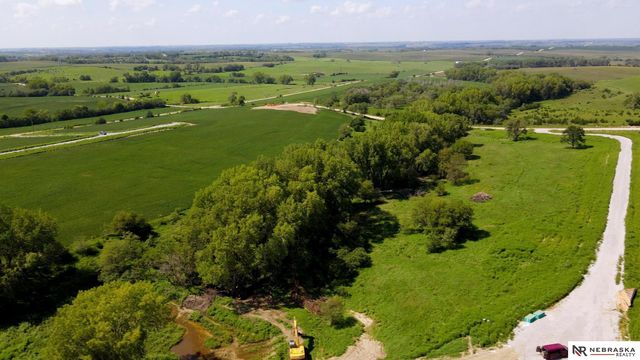 5415 W Pella Road, Hallam, NE 68368