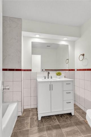 7413 Loma Vista Drive, Kansas City, MO 64138