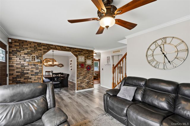 1865 Dover Road, Wantagh, NY 11793