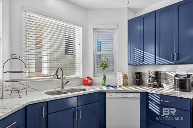 4214 State Highway 180, Gulf Shores, AL 36542