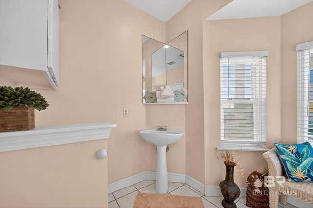 4214 State Highway 180, Gulf Shores, AL 36542