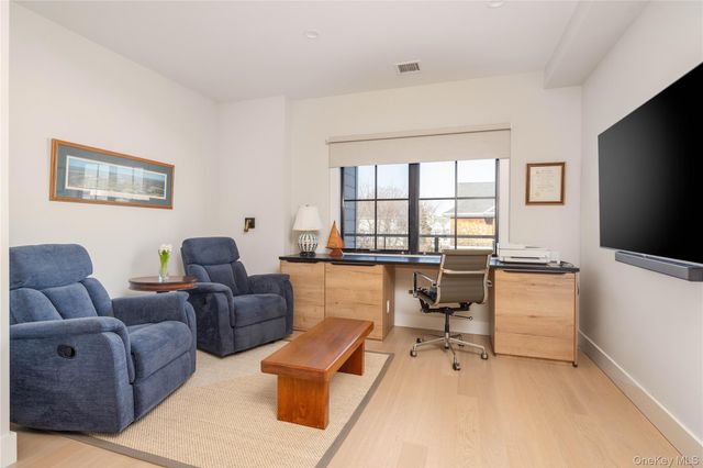 123 Sterling Avenue 1, Greenport, NY 11944