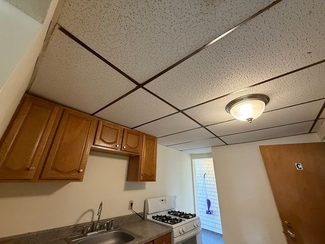 342 Broadway C, North Attleboro, MA 02760